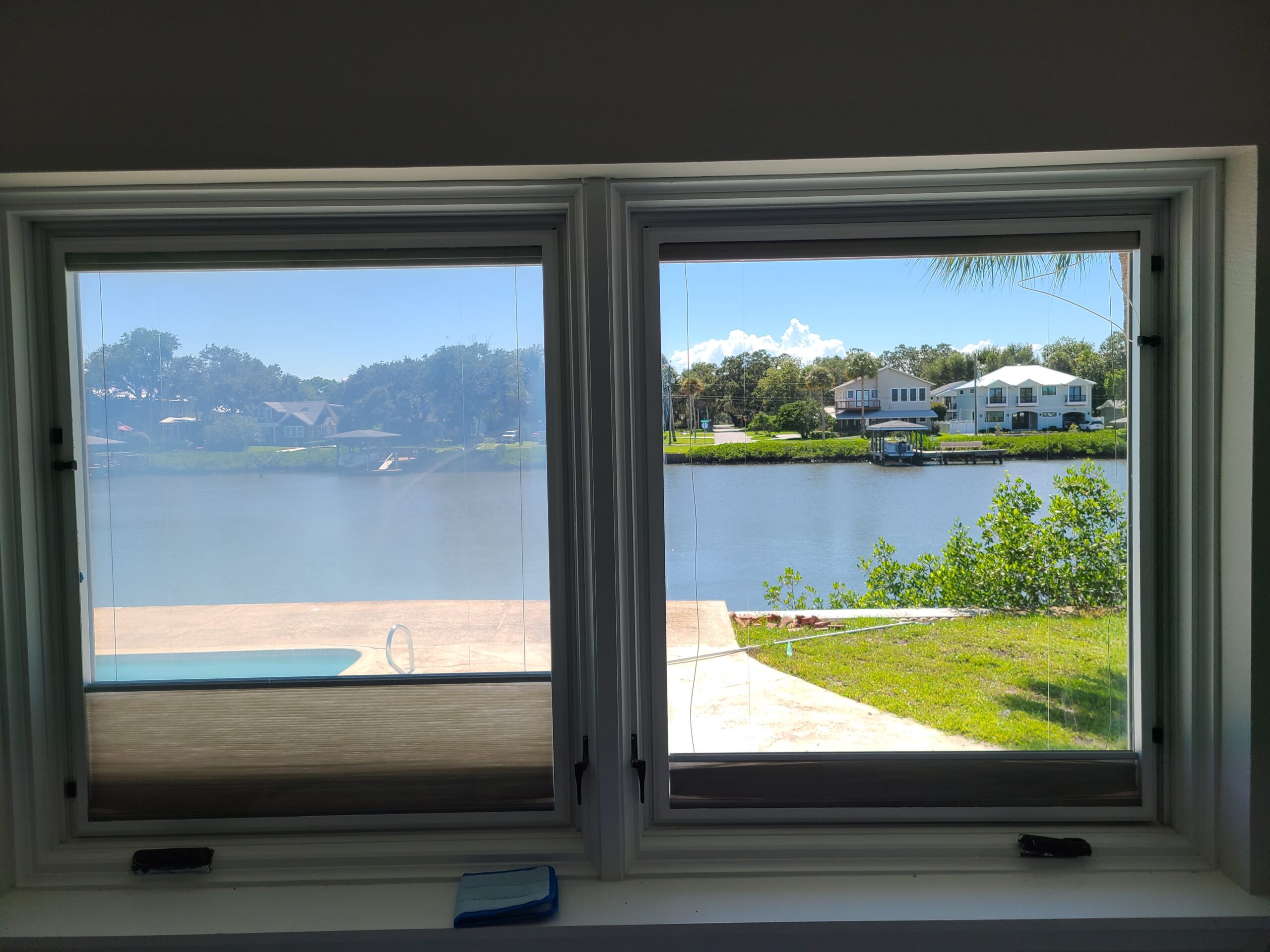 Commercial window cleaning