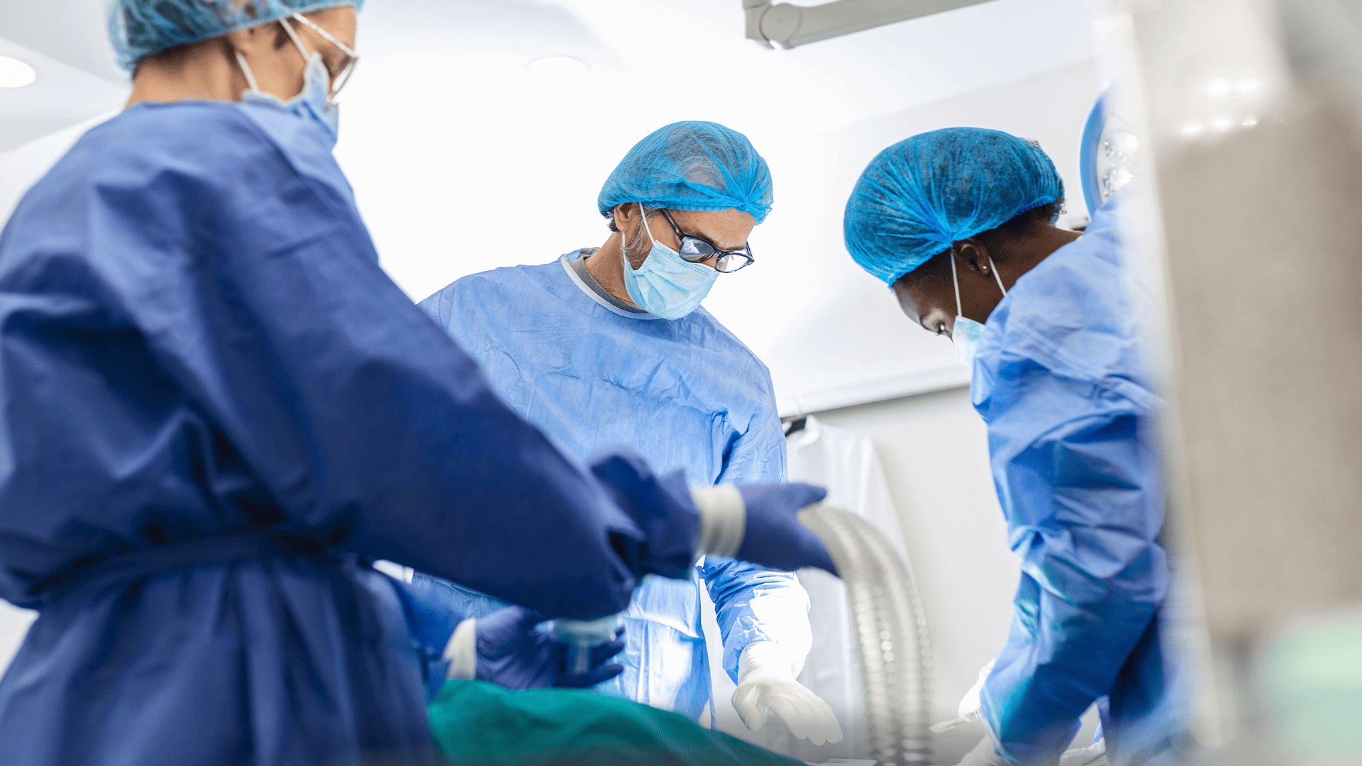 Top Benefits of Choosing Minimally Invasive Surgery in Dwarka Hospitals