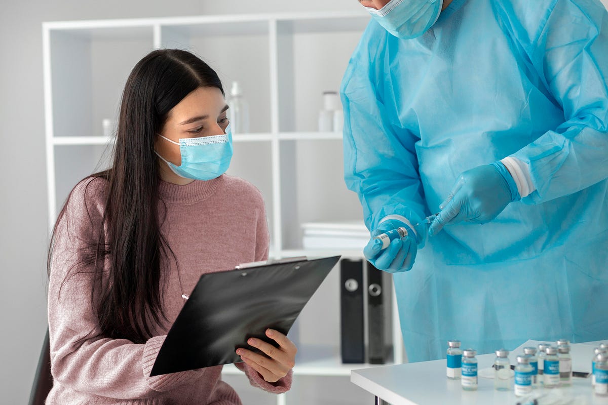 What Are the Challenges of Running a PCD Pharma Franchise? | by Cinereabiotech | Jun, 2025 | Medium