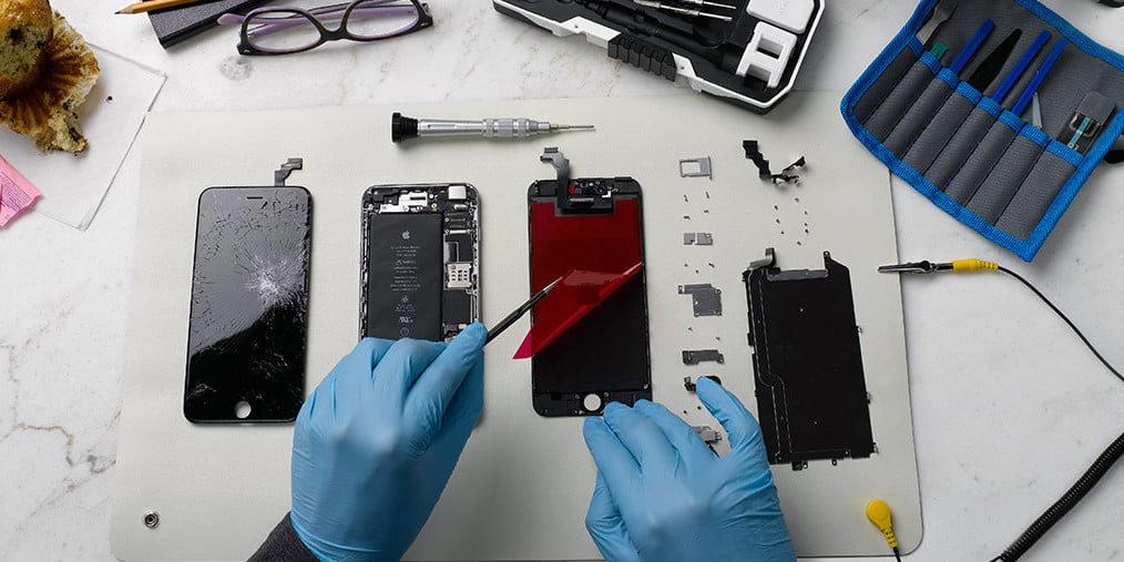 Broken Screen Repair in Washington - Real Mobile Repair