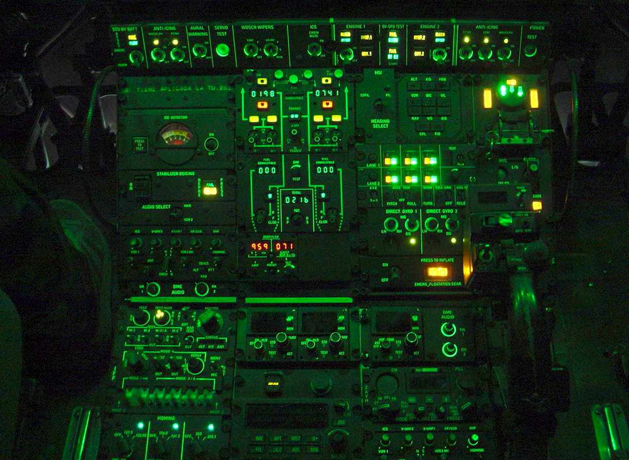 Human-Machine Synergy:Touchscreen Innovations in Intelligent Cockpit Design