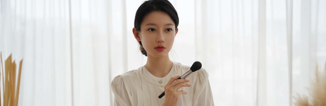 VictoriaHan Makeup Studio Cover Image