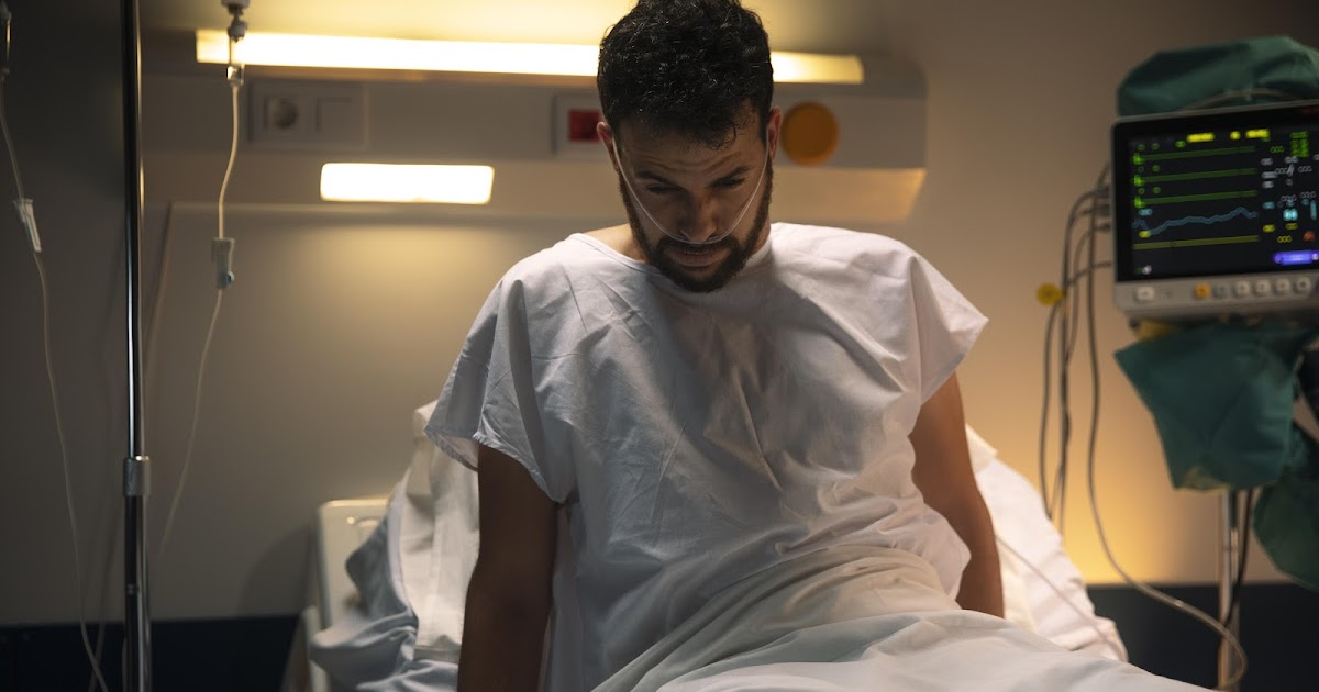 When Do Kidney Stones Need Surgery? Signs and Medical Guidelines