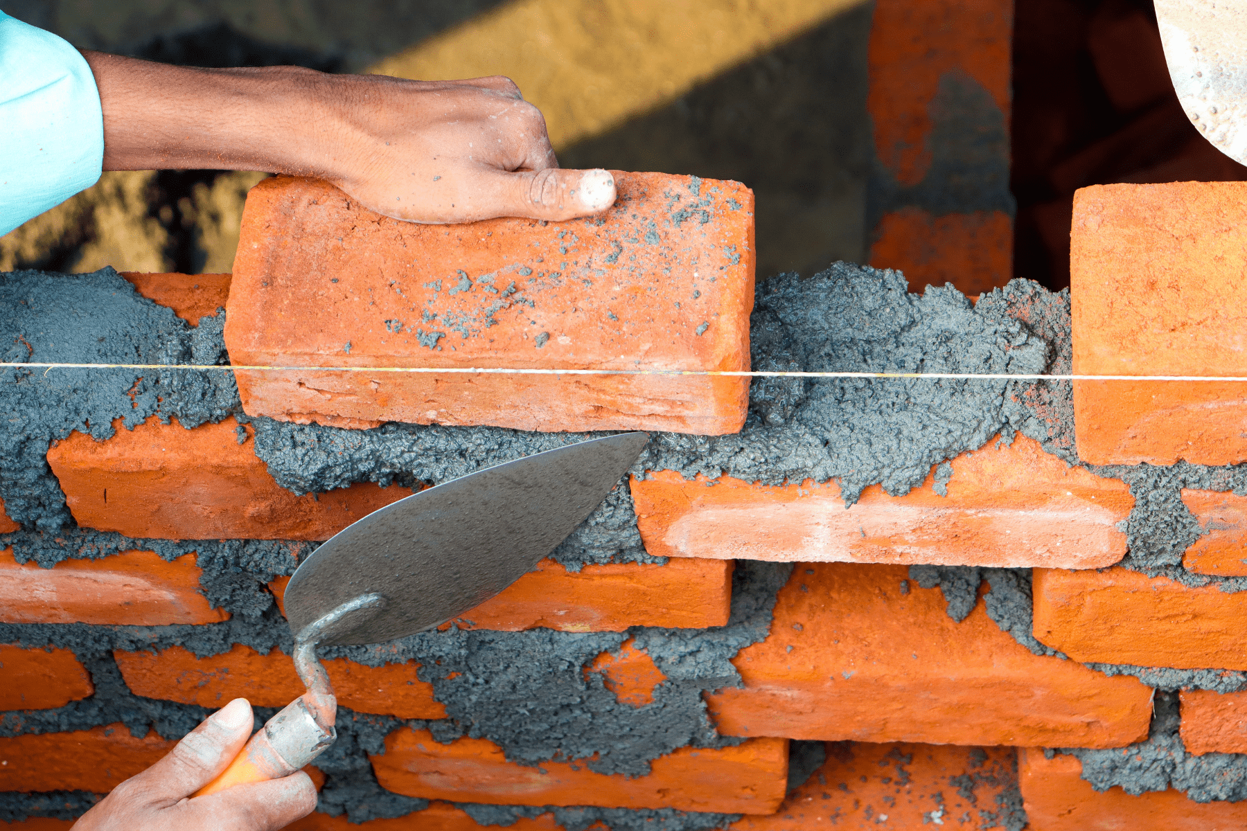 Muratore: Costruzioni e Ristrutturazioni di Qualità