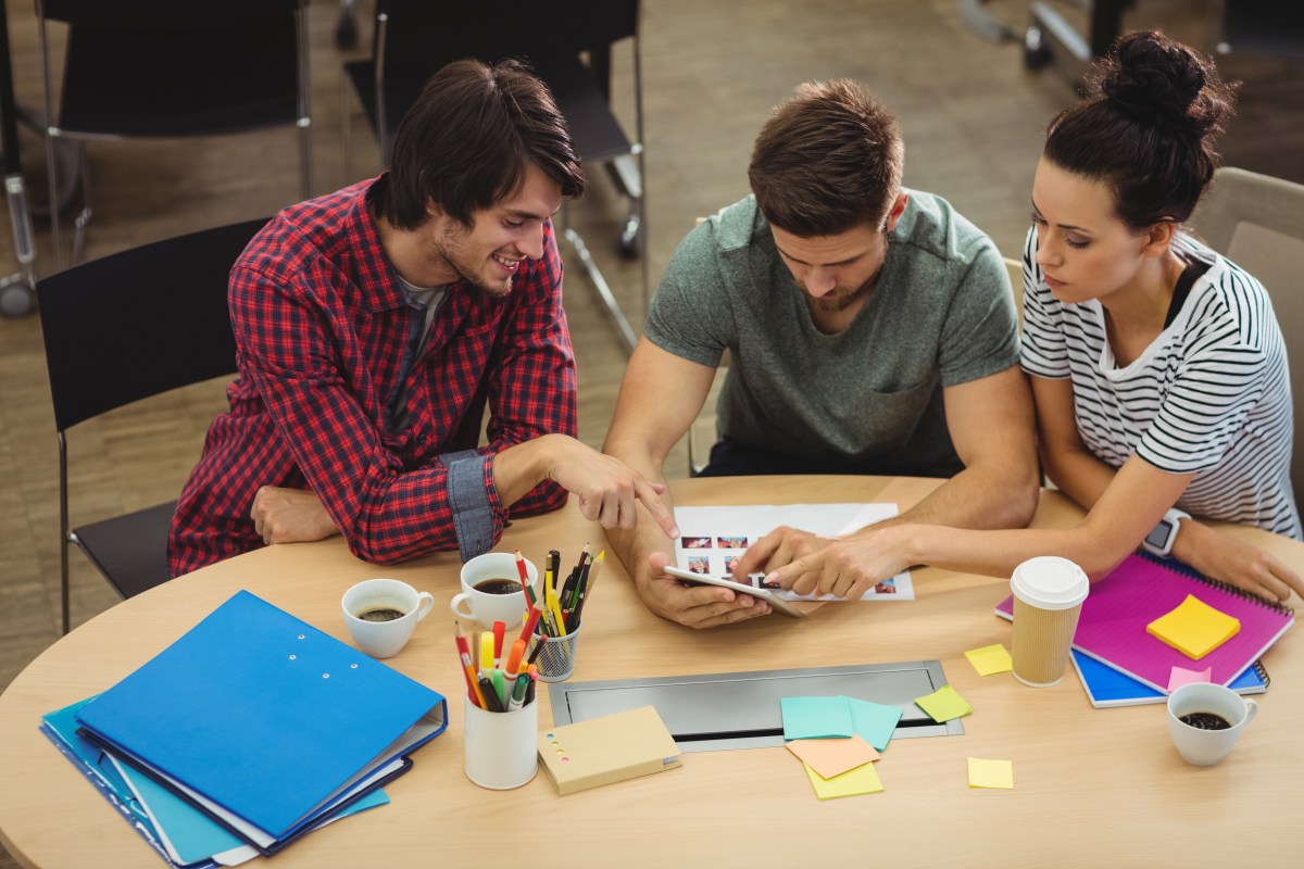 A Day in the Life of a Social Media Agency in Delhi  | Red Dash Media Blog