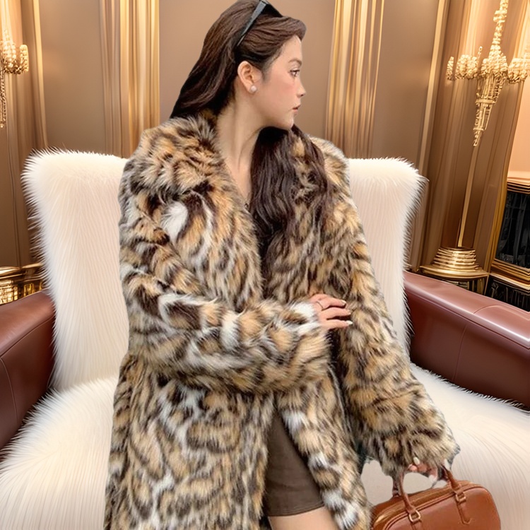 Fashion Long New Style Fox Fur Fur Coat