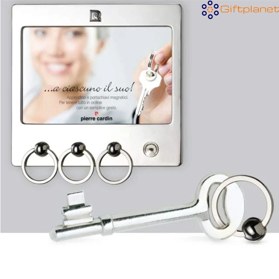 Premium Keychains & Accessories in Dubai | GiftPlanet - Giftplanet - Medium