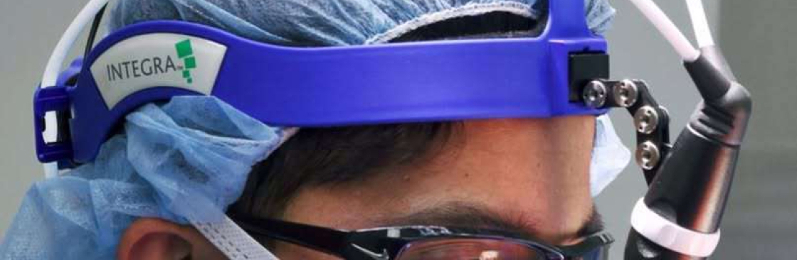 Iconic Plastic Surgery Cover Image