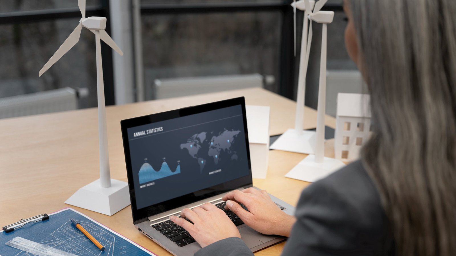 Smart Financing Models For Scaling Solar And Wind Energy