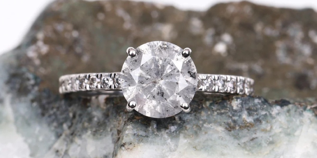 Luxury Salt and Pepper Diamond Ring Collection