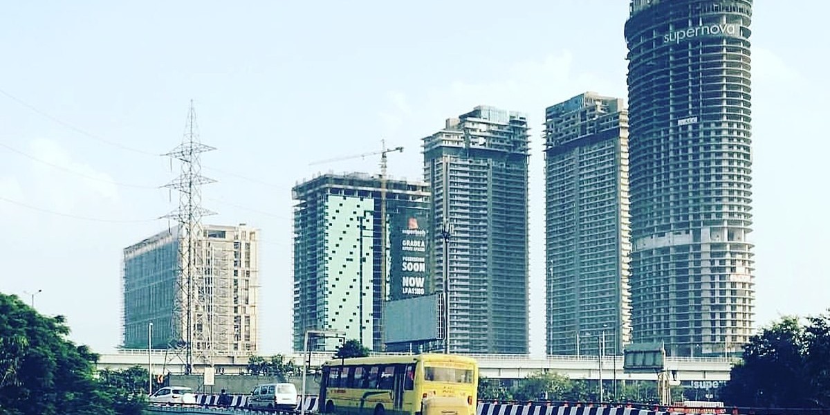 Agra to Noida Cab