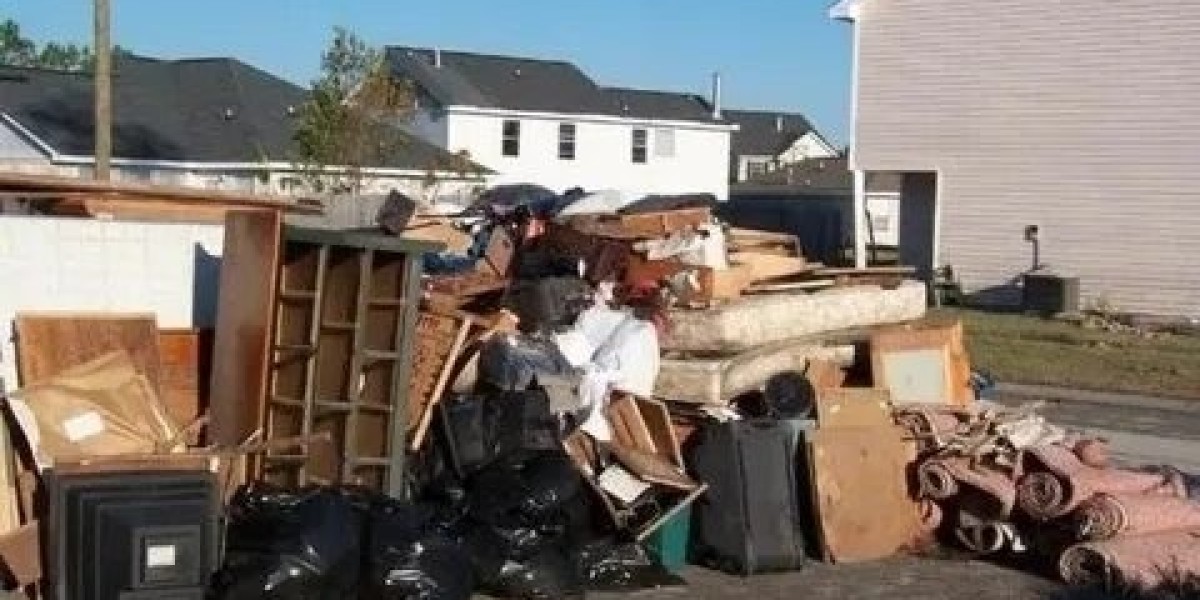Why Commercial Waste Removal Dubai Is Ideal for Property Management Companies