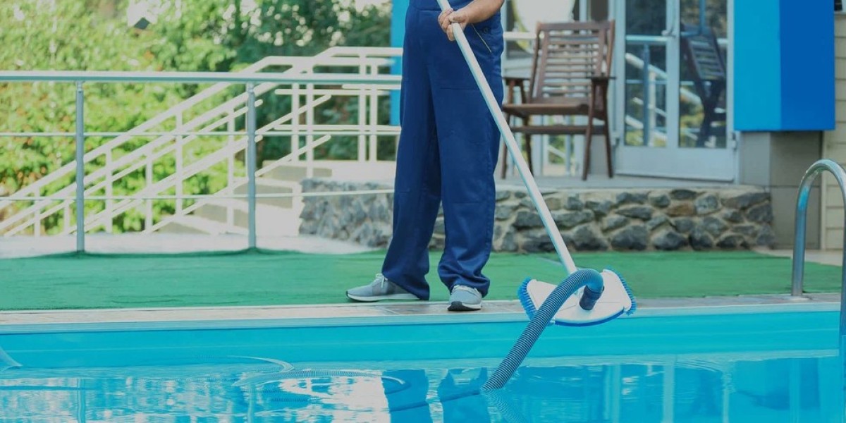 Get a Pool Cleaning Quote Austin | Local Pool Service Pricing Guide