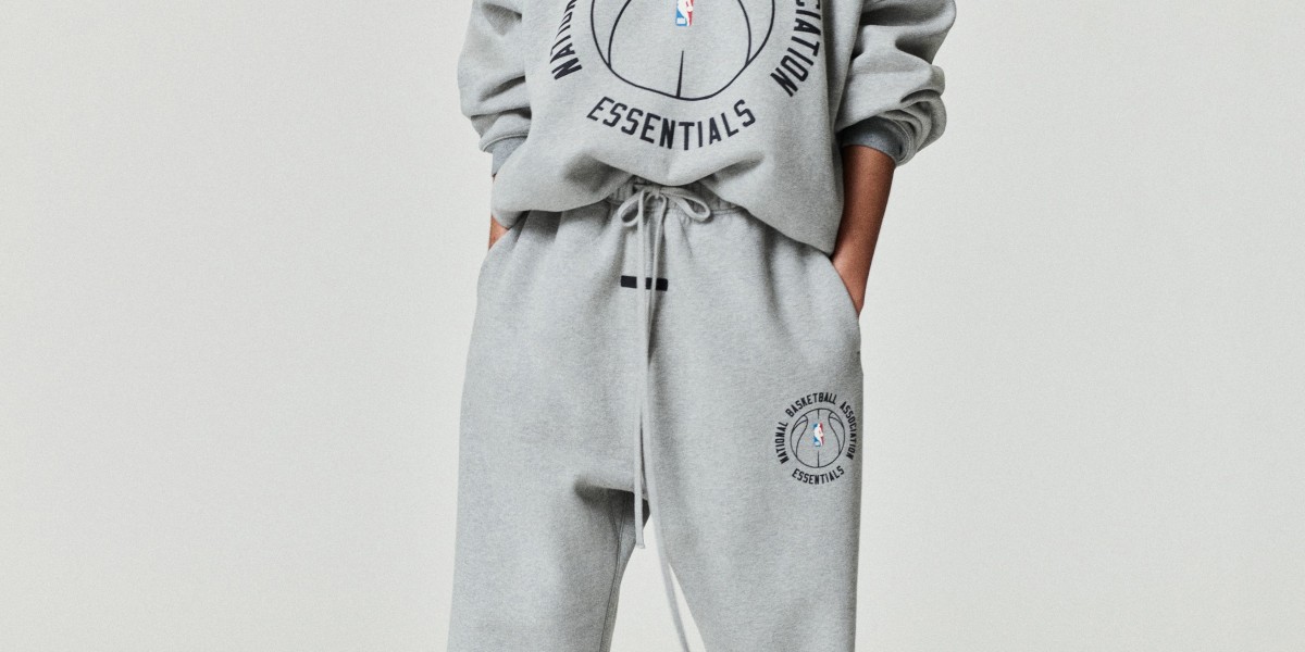 ESSENTIALS vs Juicy Couture 2026 – Best Trending Fashion to Buy Now