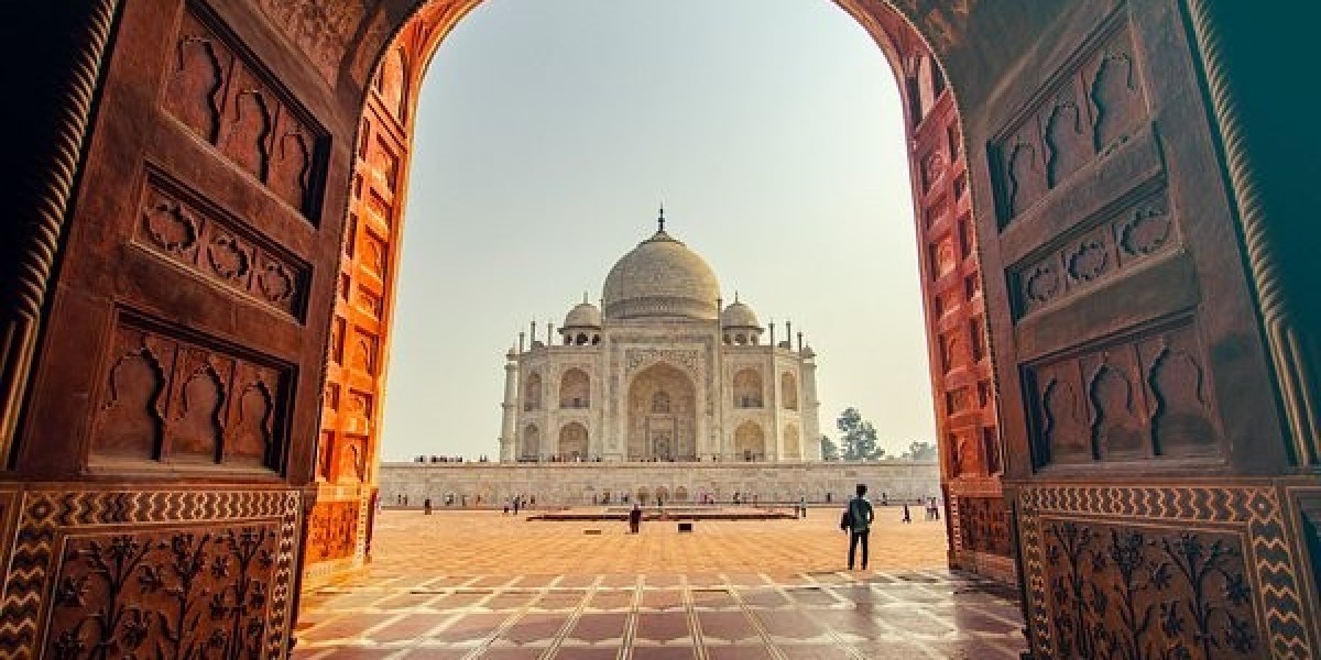 Mathura to Tundla Taxi