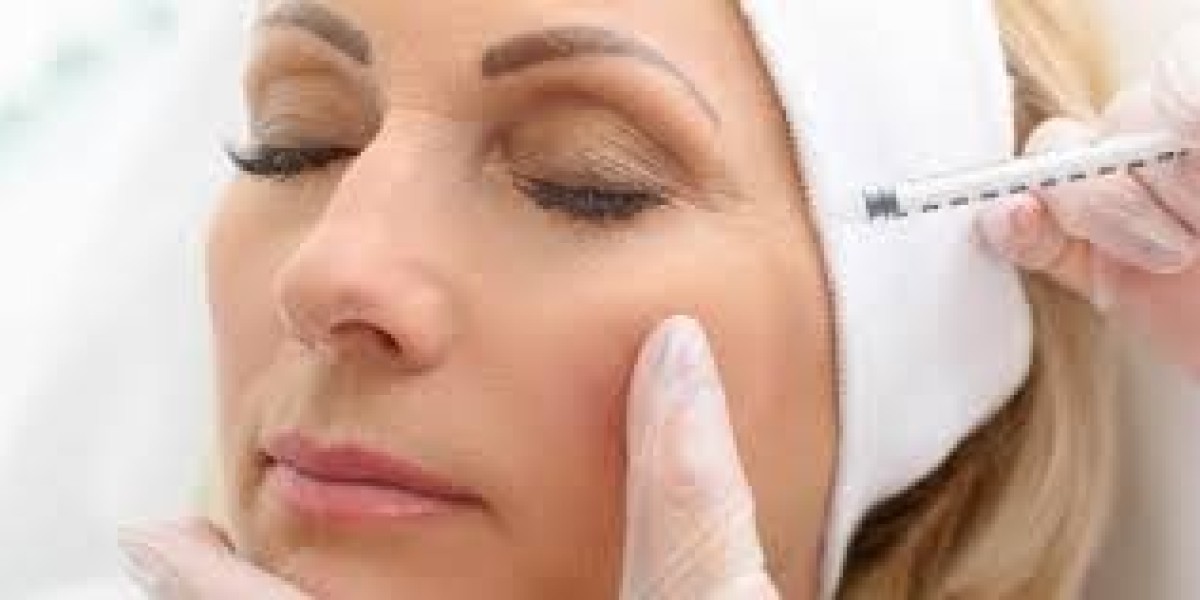 How Botox Injection in Dubai Helps Achieve a Youthful Appearance | Complete Guide
