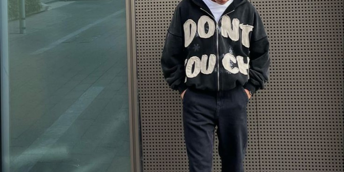 What Makes Latest Sp5der Hoodie and Carsicko Tracksuit a Streetwear Essential