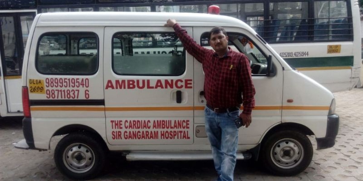 Need Ambulance Services in Dehradun Today? Make the Right Choice Before It’s Urgent