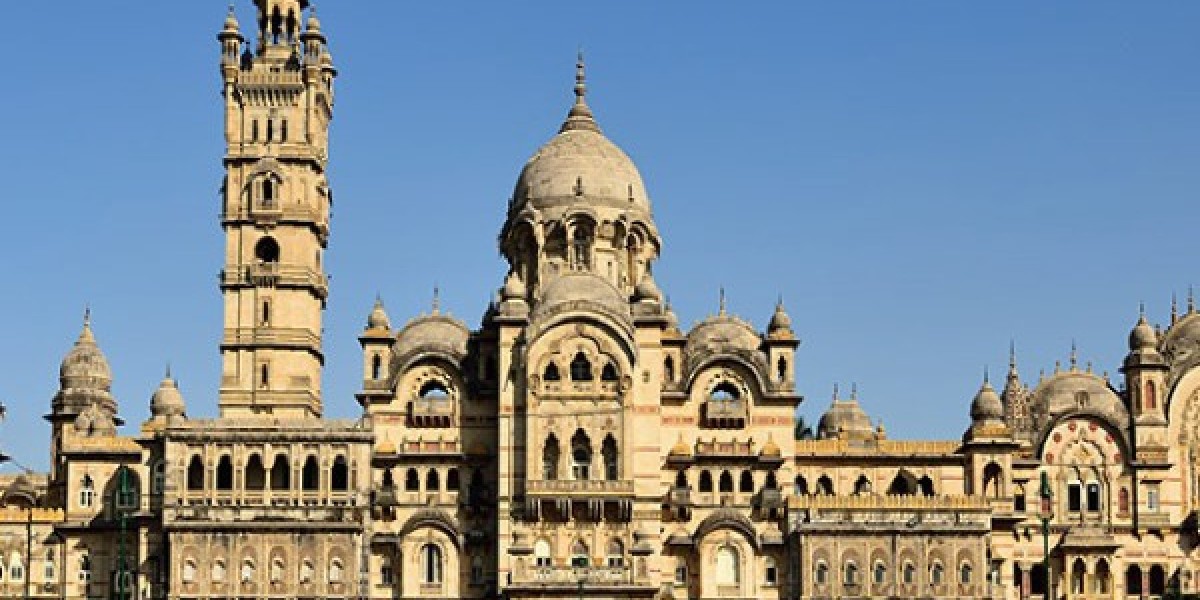 Udaipur to Vadodara Taxi