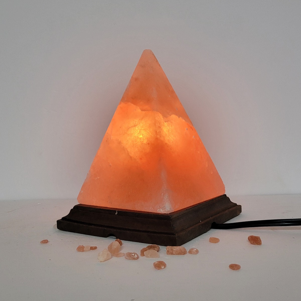 Salt Lamp Pyramid - Premier Halite Inc.