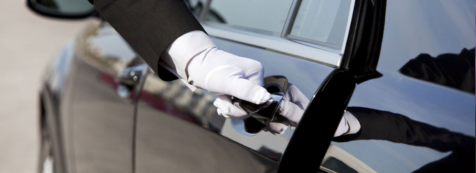 Corporate Limousine Service Chicago | Executive Limo
