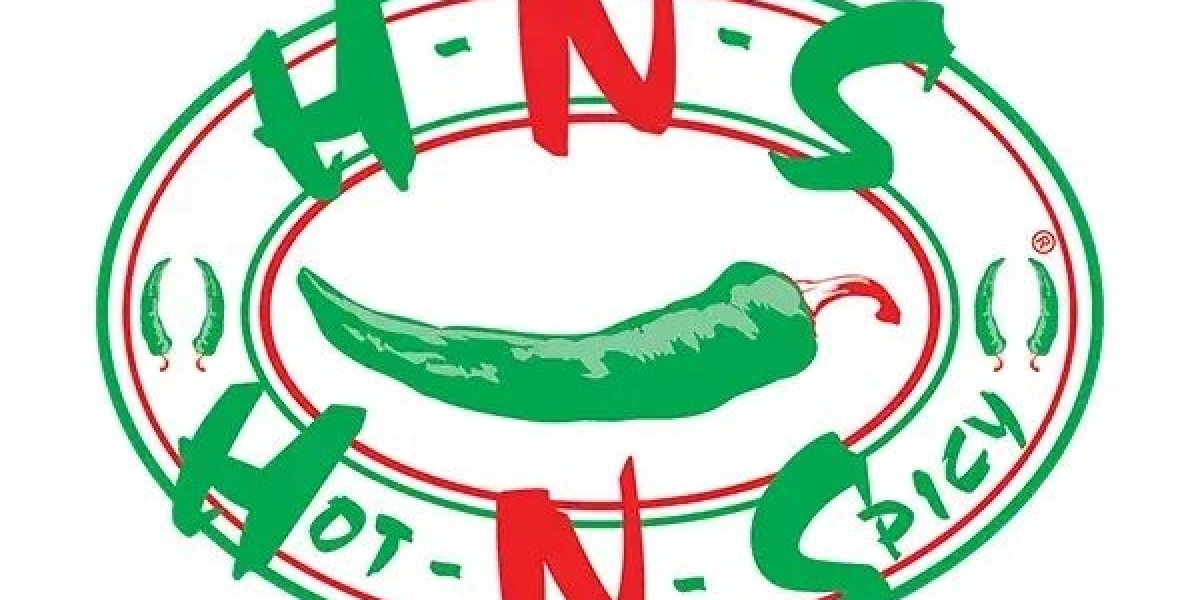 The Hot N Spicy Phenomenon: Ruling Karachi’s Food Scene One Roll at a Time