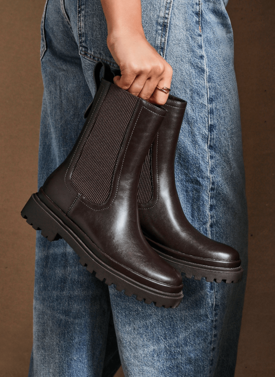 One Wardrobe Staple, Endless Possibilities: Why Women’s Boots Work Year-Round – Life Essentials