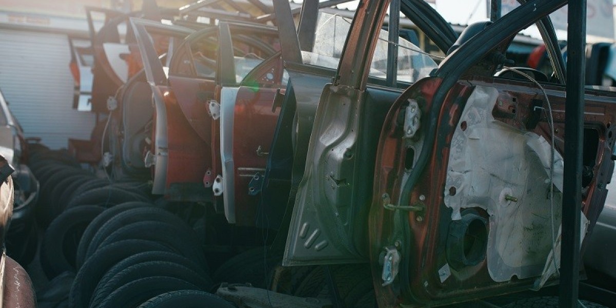 How Cash For Junk Cars Near Me Compares With We Buy Cars For Junk