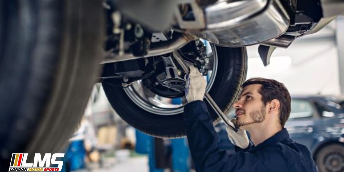 MOT and Service Checklist for Safe and Reliable Driving