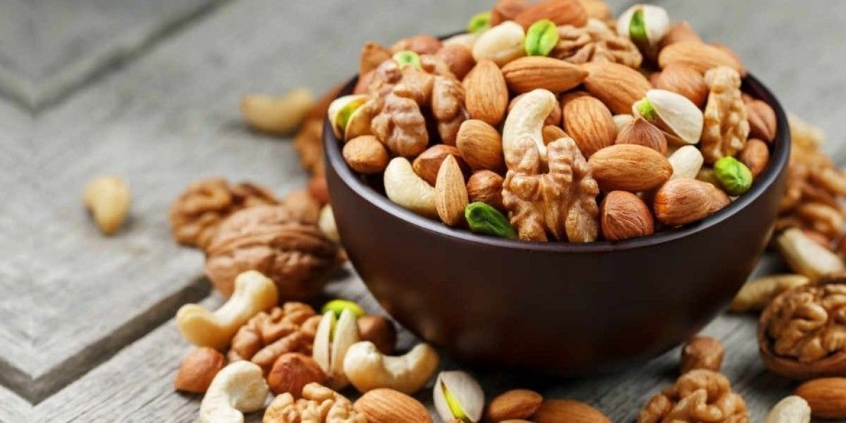 Flavoured Nuts vs Plain Nuts: Which Is Better for Health?