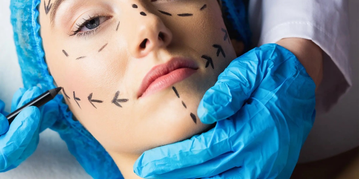 The Complete Aesthetic Destination: What to Expect From a Plastic Surgery Clinic in Islamabad