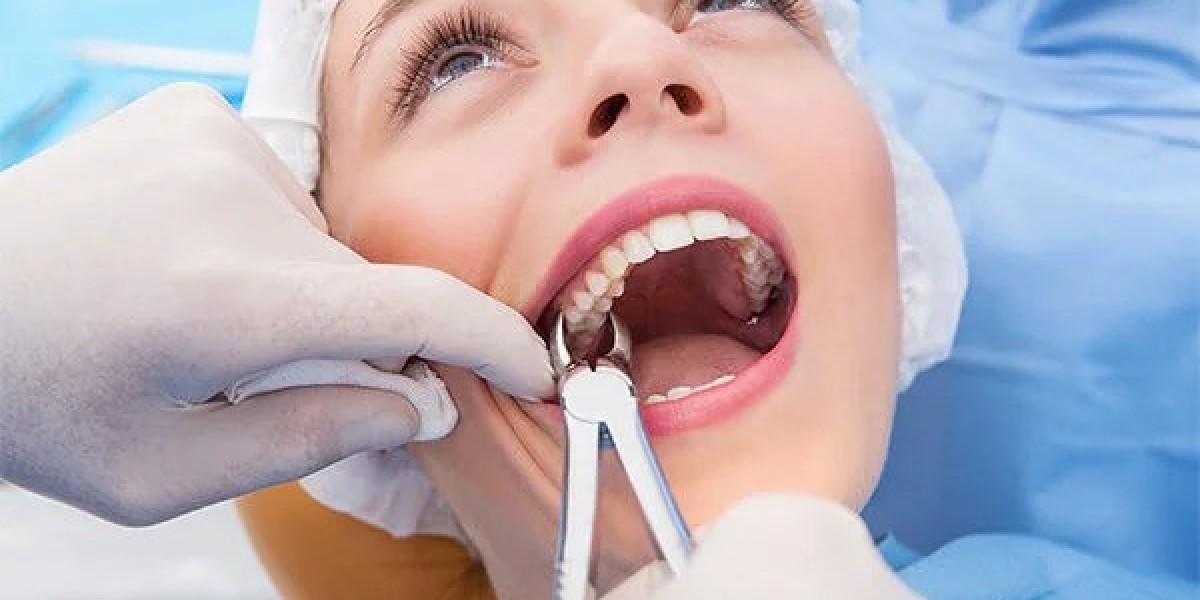 Emergency Dental Care for an Extraction Tooth Infection: Know When to Act