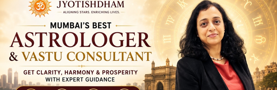 Astrologer Richa Pathak Cover Image