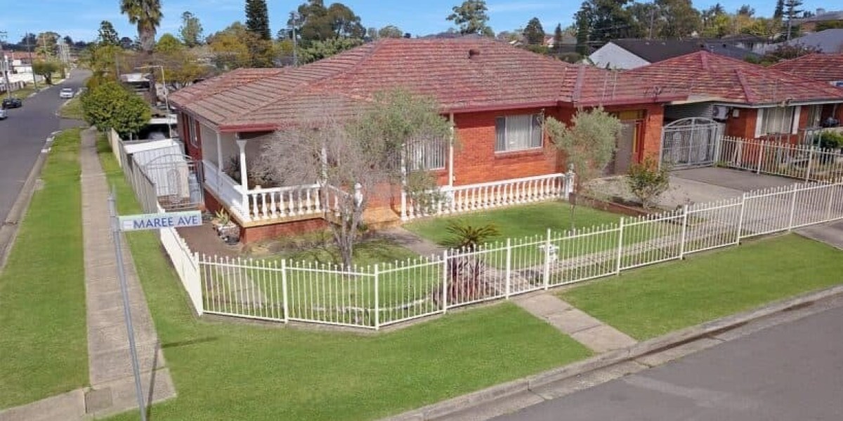 How to Choose the Right Real Estate Agent in Green Valley NSW
