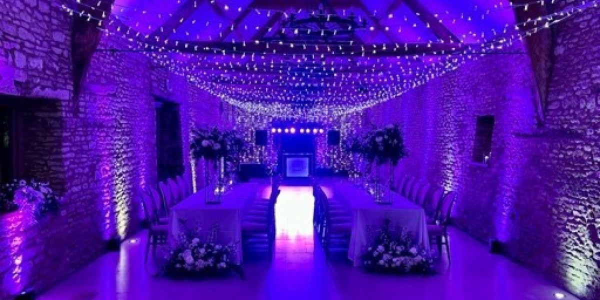 2026 Wedding Entertainment Trends: Why a Professional Wedding Disco Makes Your Celebration Unforgettable