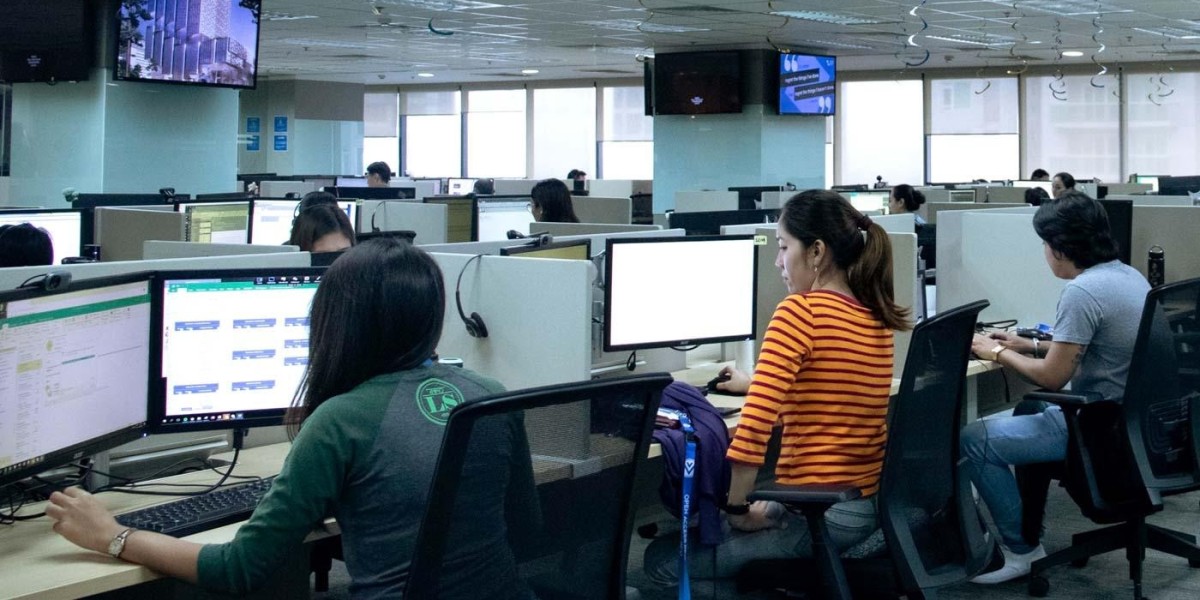 Grow Outreach with Pro Outbound Call Center Services: Your Strategic Lever for Business Expansion