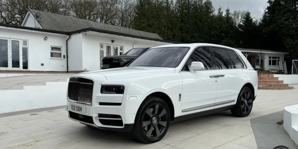  Prom Car Hire London: Make Your Prom Night Truly Memorable